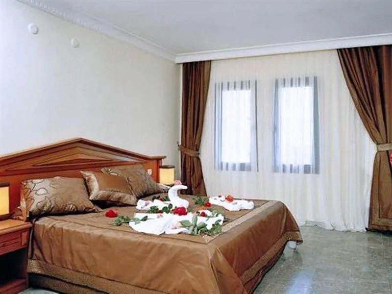 Palm Wings Beach Resort Spa Kusadasi Davutlar Hotel